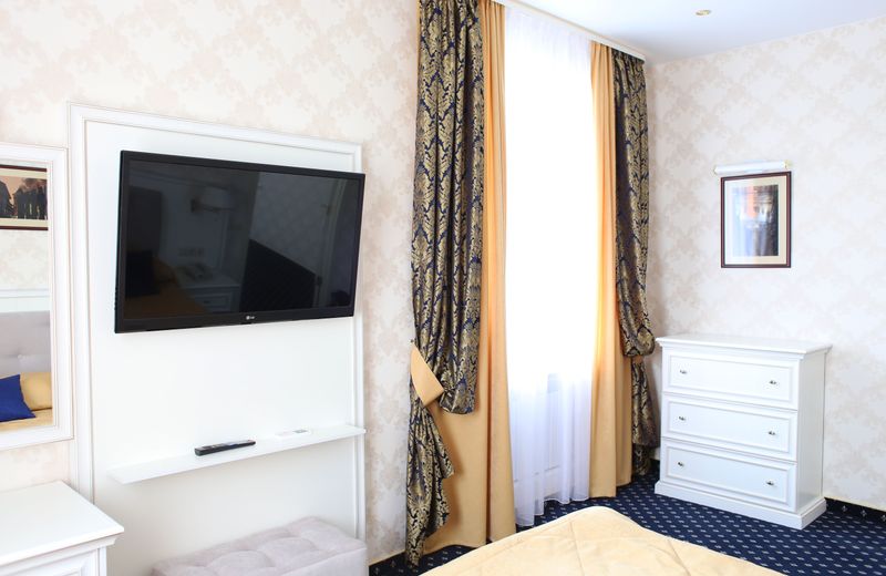 Vladimir Hotel