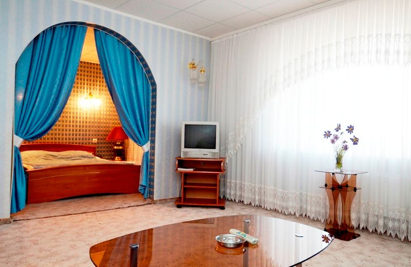 Khanto Hotel