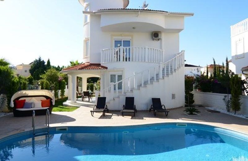 Villa Liya