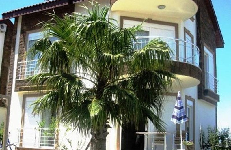 Green Golf Villas