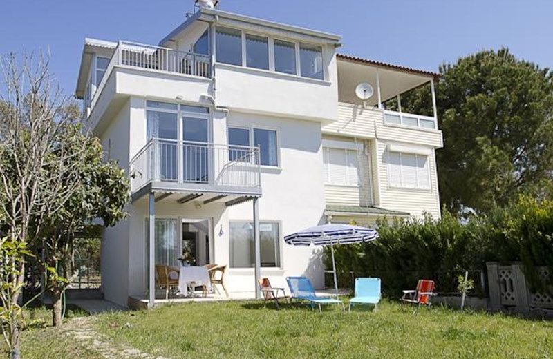 EV Apartments