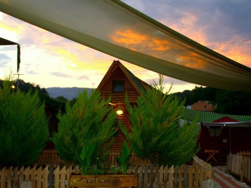 Outdoor Pictures 1