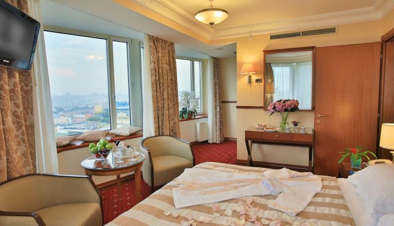 Golden Ring Hotel