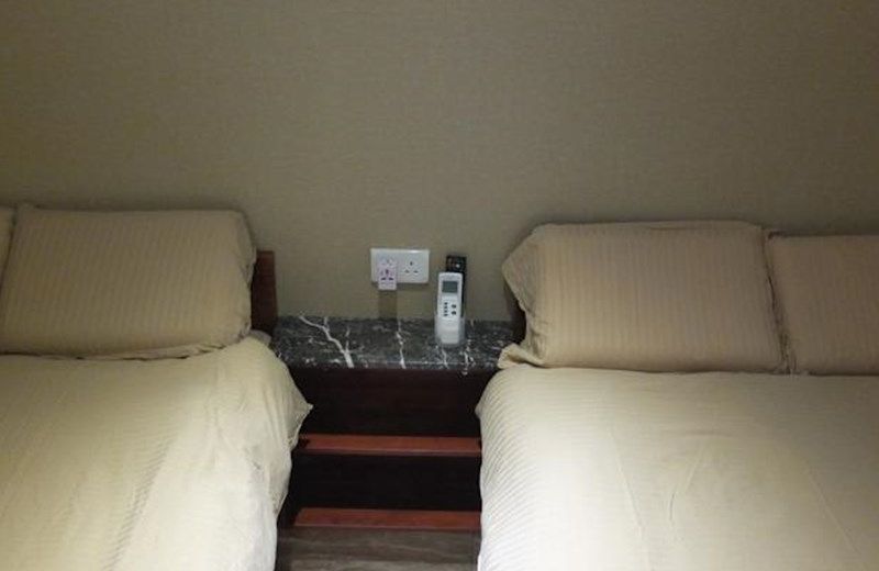 GLORIA GUESTHOUSE