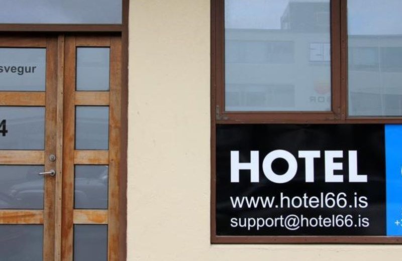 HOTEL 66