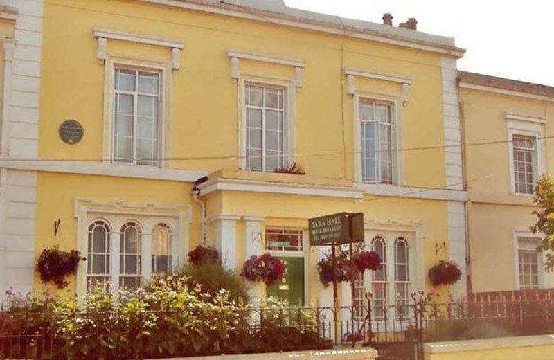 TARA HALL GUESTHOUSE