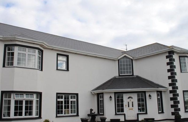 OLDCOURT HOUSE BED AND BREAKFAST