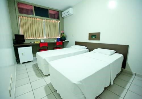 AL Hotel