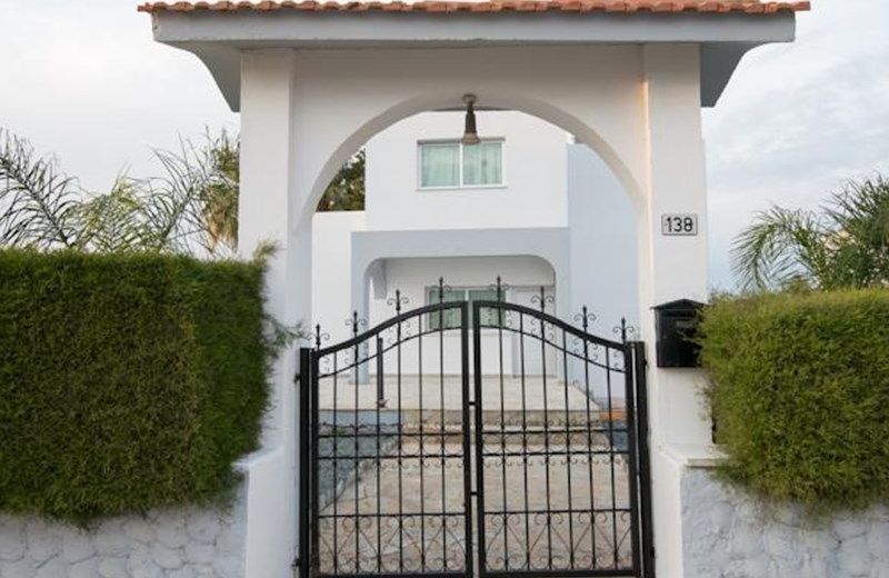 Makronissos Beach Villas