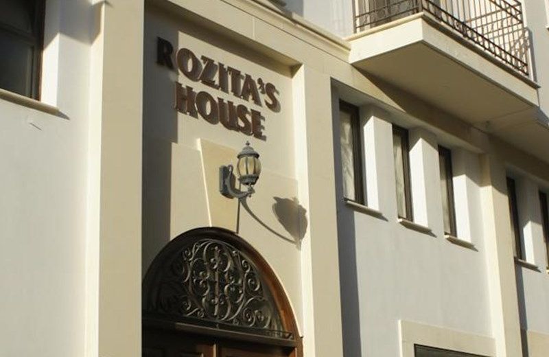 ROZITA??S STUDIOS