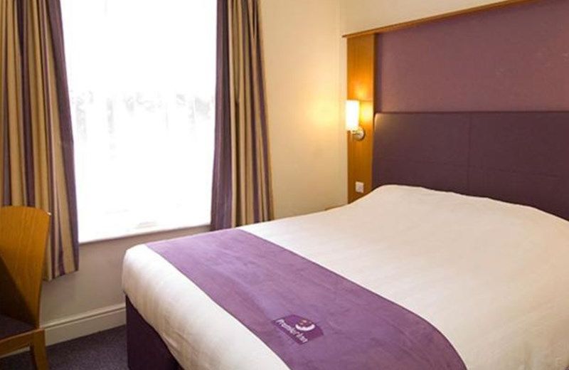 Premier Inn Manchester Altrincham