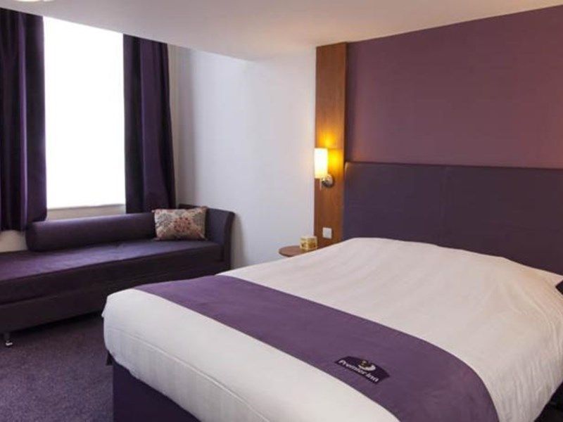 Premier Inn London Gatwick Airport South - London Road
