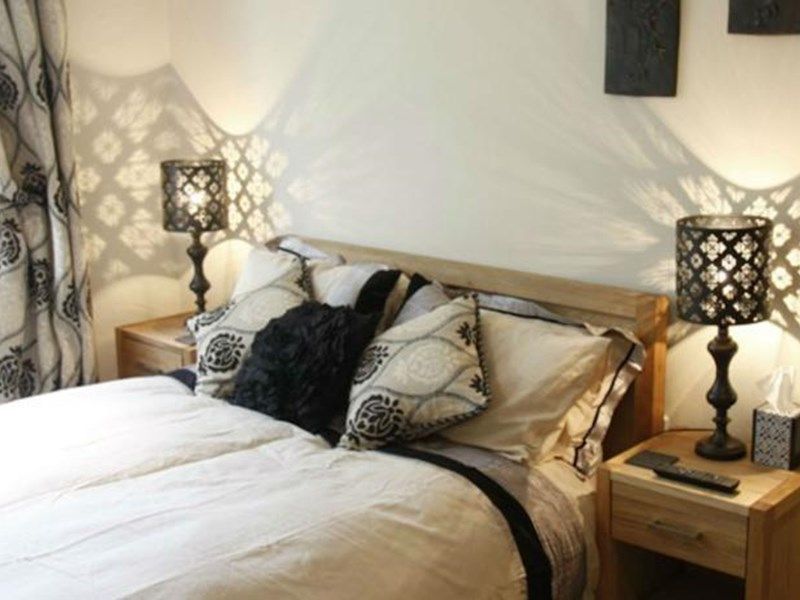 The Strawbury Duck Inn