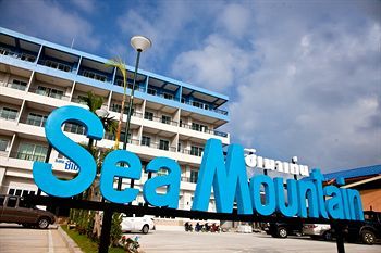 Sea Mountain Khanom Hotel