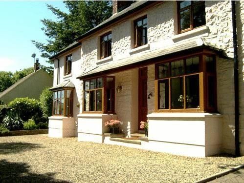 TY RHOSYN GUEST HOUSE