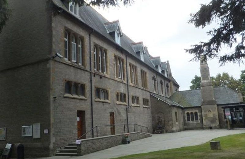 Hedley Lodge