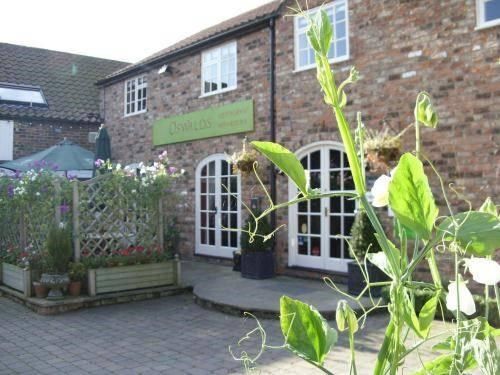 OSWALDS RESTAURANT WITH ROOMS