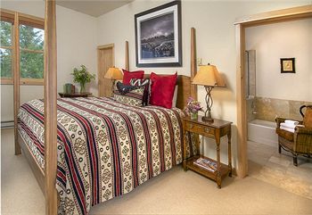 Jackson Hole Resort Lodging - Teton Village Condominiums