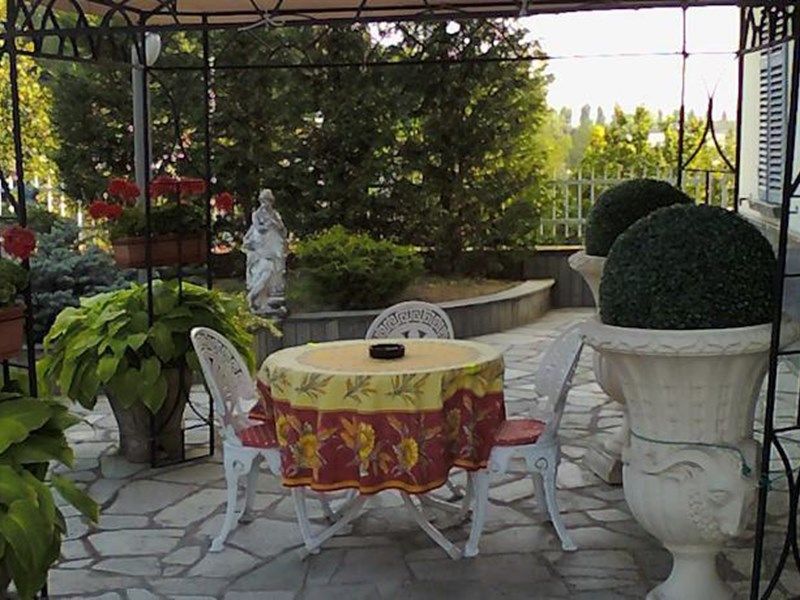 Outdoor Pictures 15