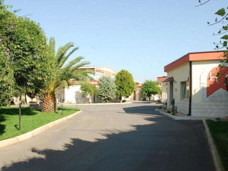 Outdoor Pictures 1