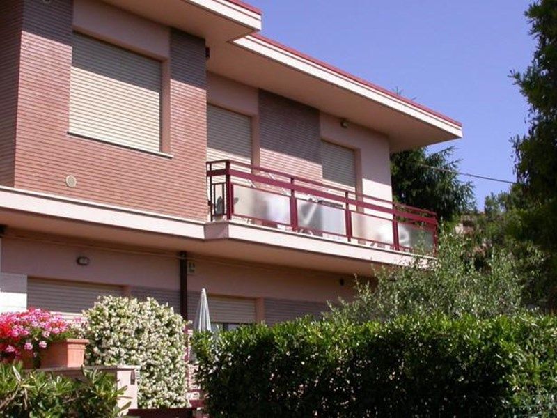 Outdoor Pictures 1