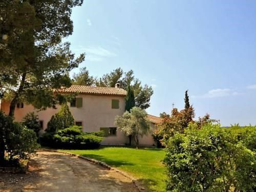 Holiday Home Maison Dalriada Meyreuil