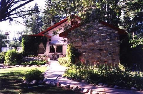 ROCKY MOUNTAIN BUFFALO RANCH GUEST HOUSE