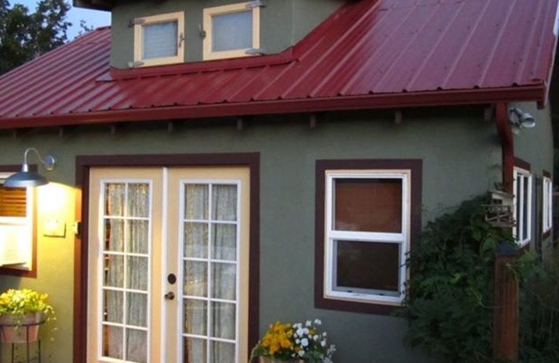 3 DOGS & A MOOSE COTTAGES
