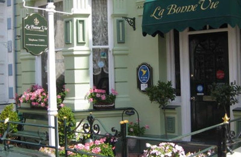 LA BONNE VIE GUEST HOUSE