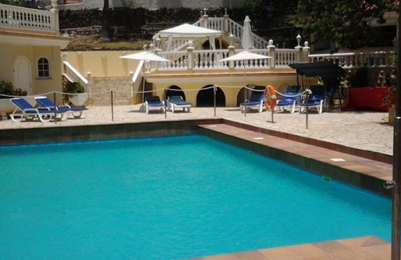 HOLIDAY COMPLEX TENERIFE