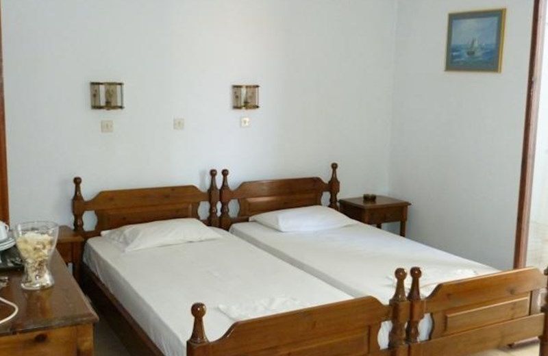 Pension Eleni Rooms