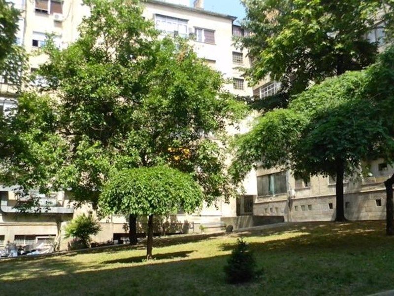 Outdoor Pictures 1