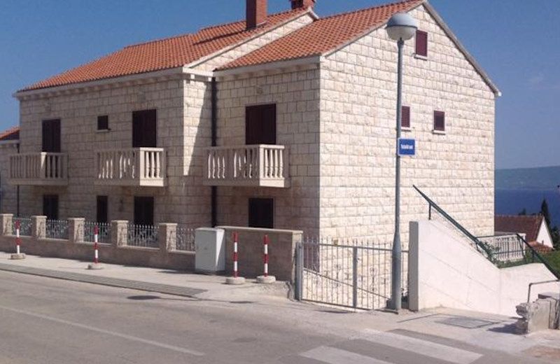 HOUSE SAN ANTONIO