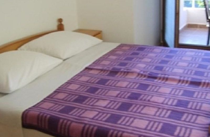 GUEST HOUSE LAVROVIC