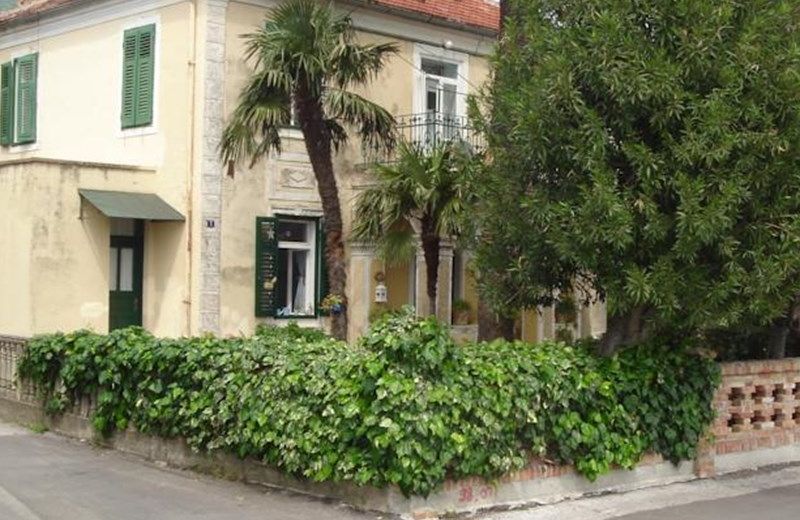 House Grabic