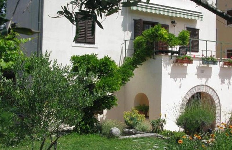 Family House Lana