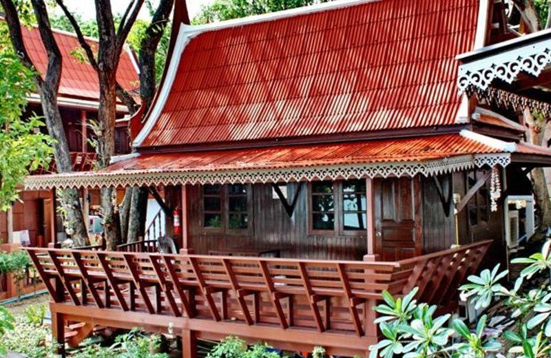 Banthaisangthain Resort