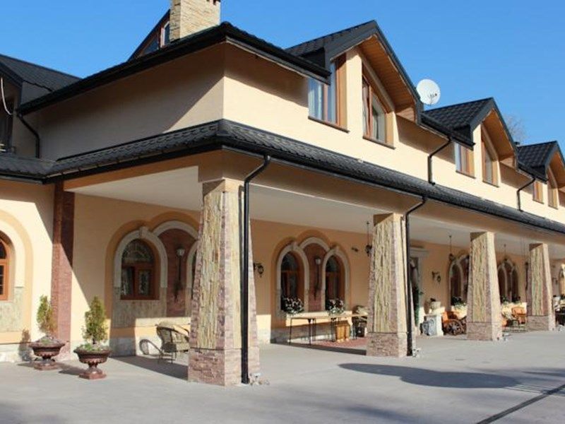 Outdoor Pictures 1