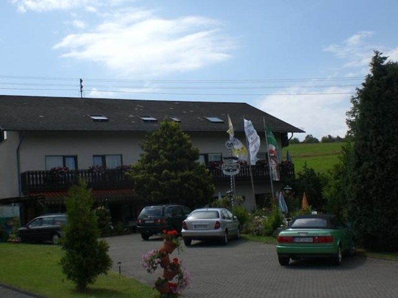 Outdoor Pictures 10