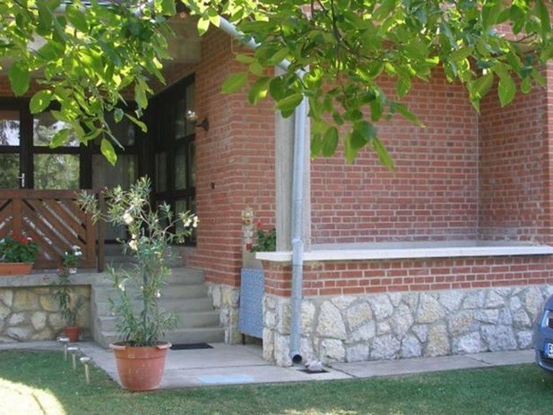Outdoor Pictures 1