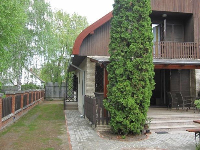 Outdoor Pictures 1