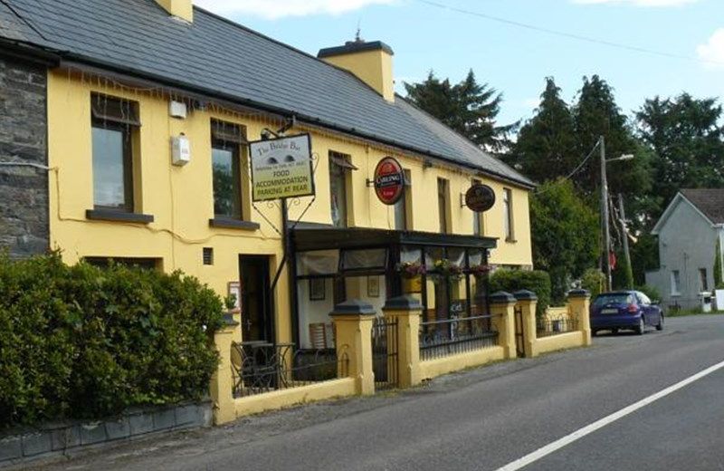 BRIDGE BAR HOUSE