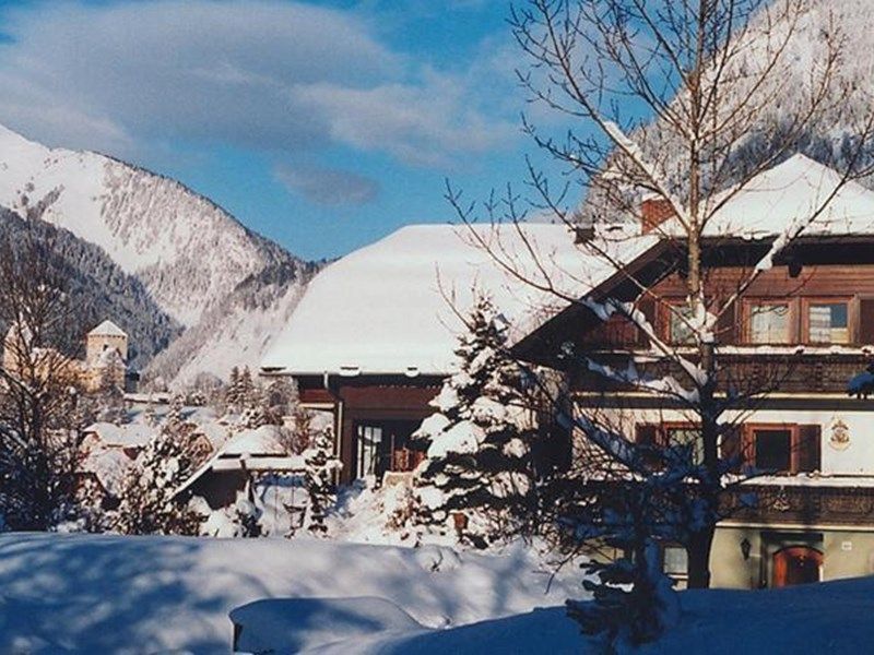 Outdoor Pictures 10