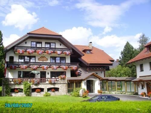 Outdoor Pictures 24