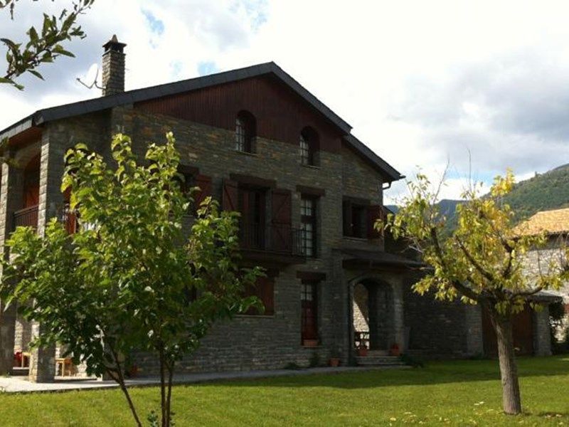 Outdoor Pictures 3