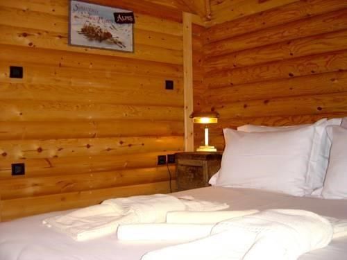Grand Chalet Villas