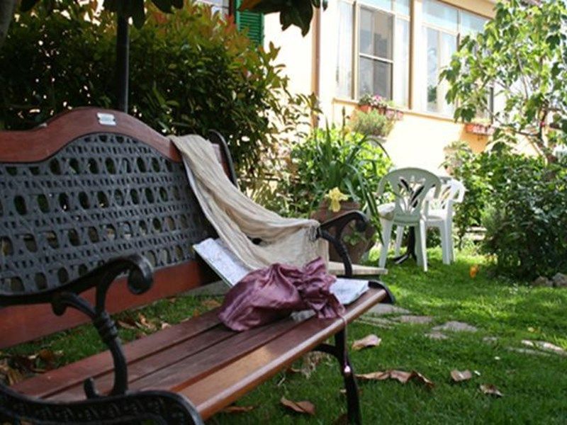 Outdoor Pictures 21