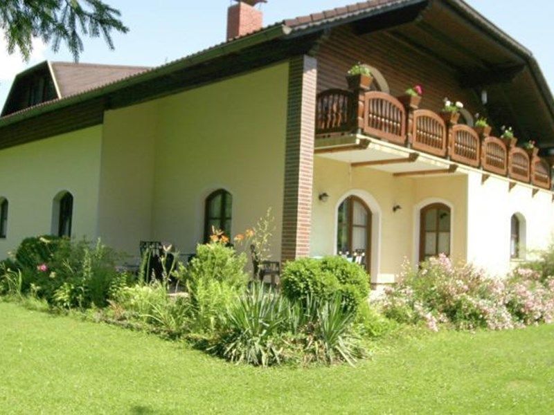 Outdoor Pictures 1
