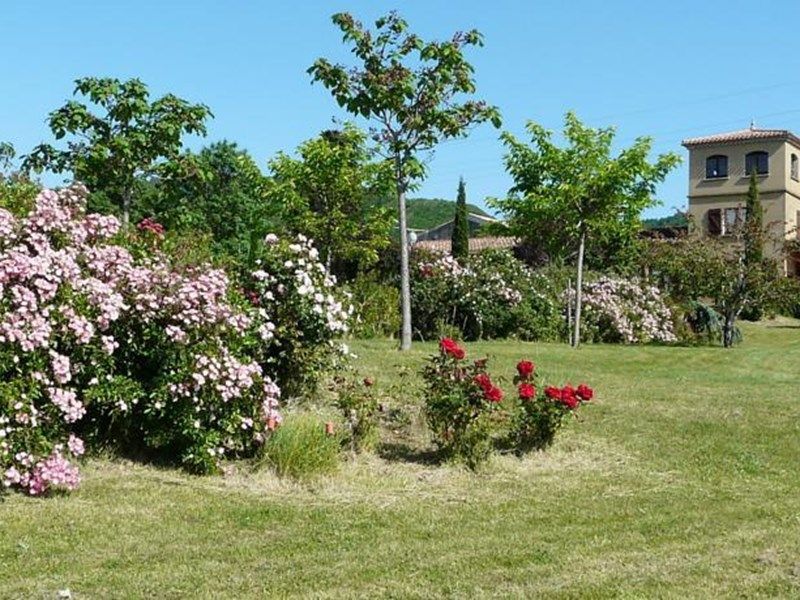 Outdoor Pictures 1