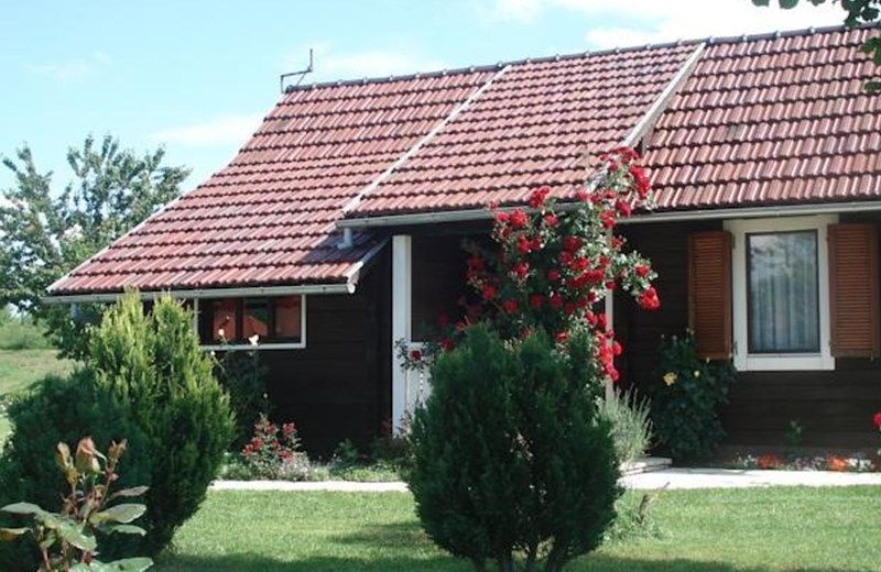 Wooden house Nela near Plitvice Lakes